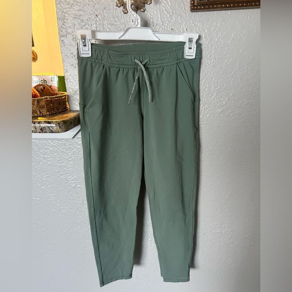 Lululemon JOGGERS